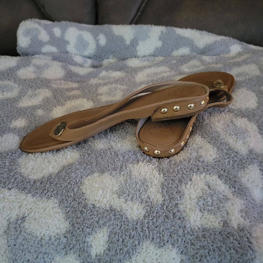 Shoes - Picture 2 of 4